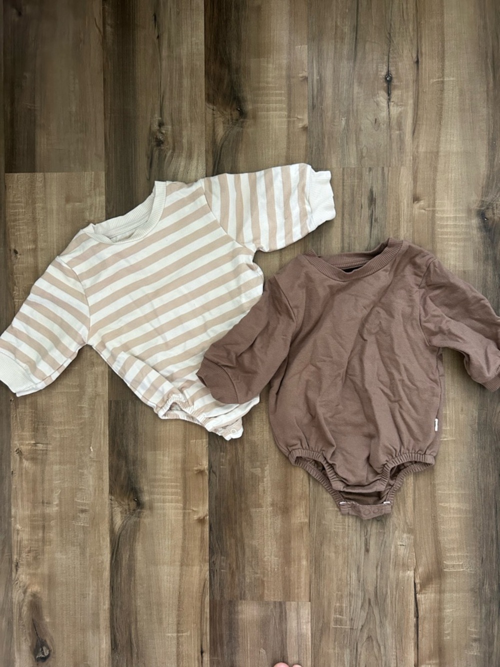 Neutral Stripe & Solid Brown Long-Sleeve sweatshirt Onesies - 2-Pack